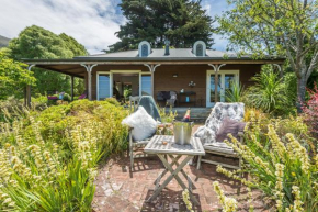 Kahikatea Retreat - Christchurch Holiday Homes
